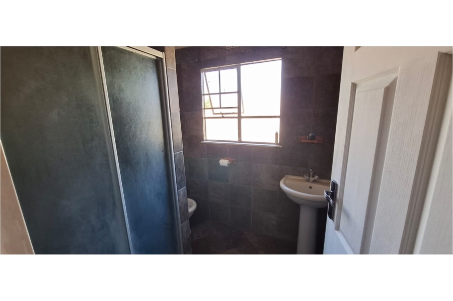 3 Bedroom Property for Sale in Bronville Free State